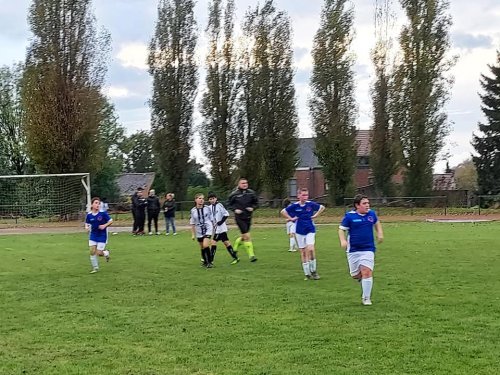 Rencontre de nos équipes de 1ère et 2ème foot-études avec Neufvilles et Soignies