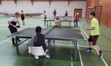 Tournoi de Tennis de table à l'internat