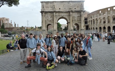 Voyage à Rome et Naples des élèves des 5e et 6e années de l'option latin 