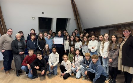 Remise des chèques du "Cross de la Saint-Nicolas" - Près de 15.000 € récoltés par les élèves du DOA