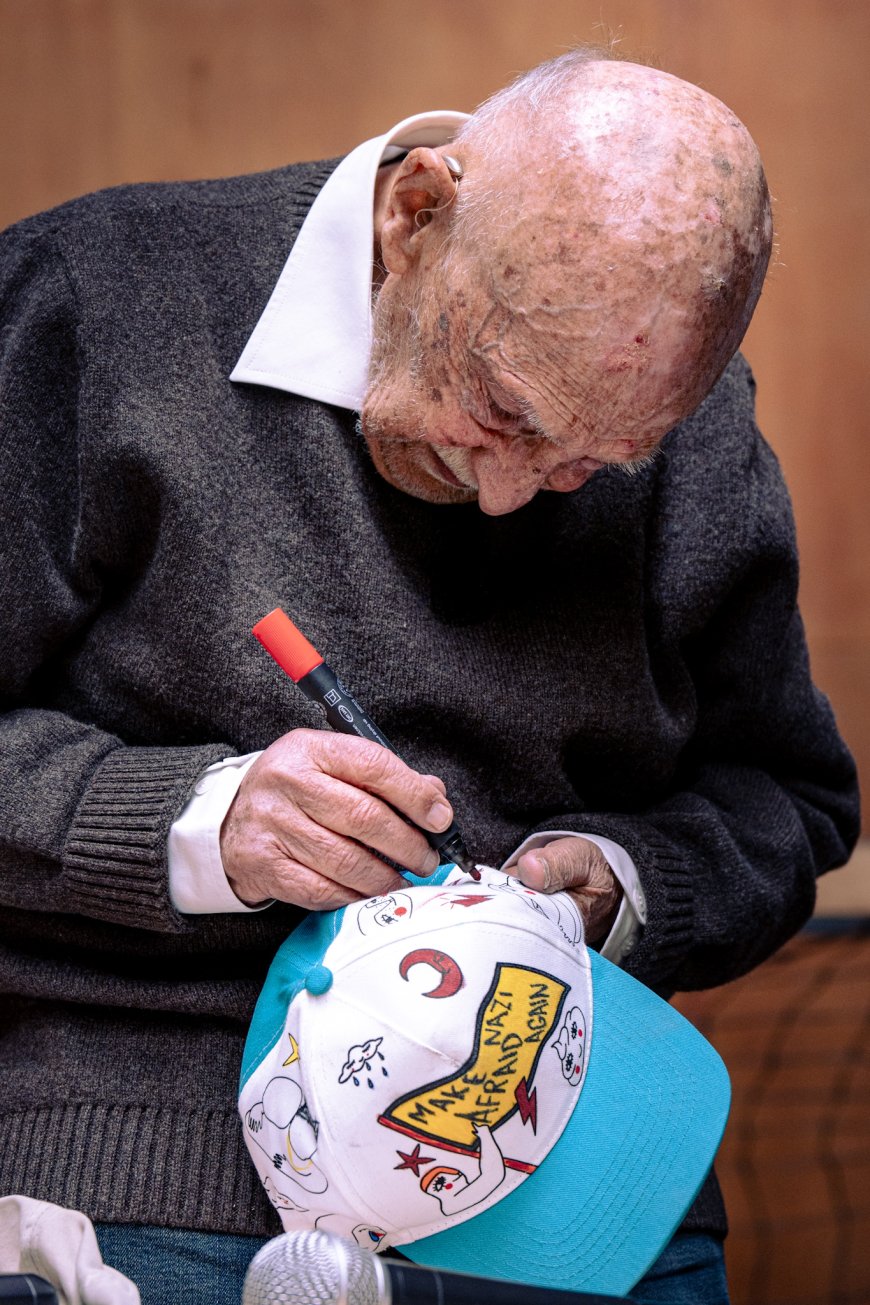 Mémoire, espoir et paix : le témoignage de Simon Gronowski auprès des élèves du CES Saint-Vincent