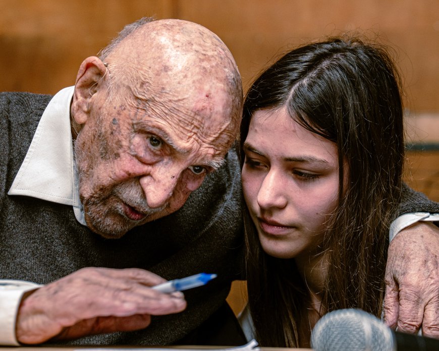 Mémoire, espoir et paix : le témoignage de Simon Gronowski auprès des élèves du CES Saint-Vincent