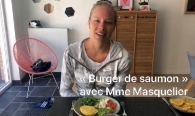 Les recettes : Mardi 28 avril Burger de saumon avec Mme Masquelier