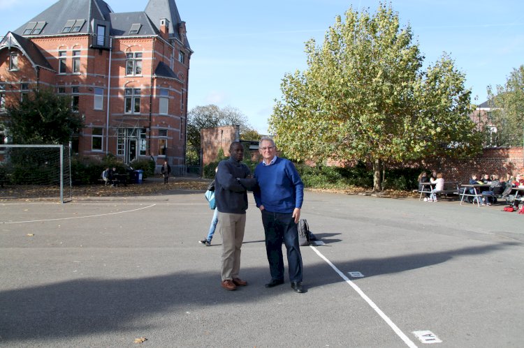 Visite du Dr Jules au collège Saint-Vincent 1er degré #ProjetKomla