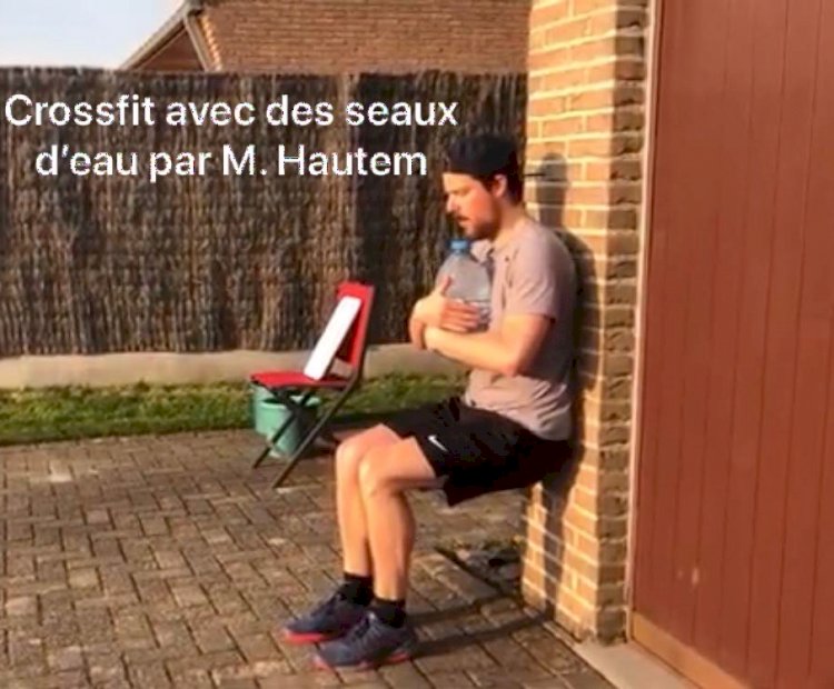 Les séances de renforcement de M. Hautem : Jeudi 16 avril Crossfit avec des seaux avec M. Hautem